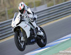 Aprilia_SRV4_R_APRC_2011_11