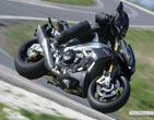 Aprilia_Tuono_V4_R_2011_01